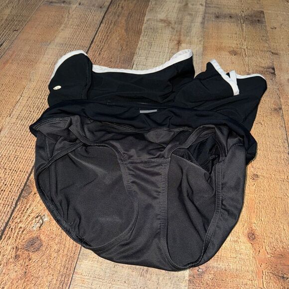 LULULEMON TURBO RUN SHORTS STRETCH BLACK/WHITE/SEASIDE DOT WHITE SIZE 4 - Picture 8 of 12